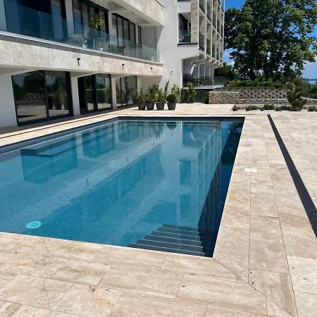 Club Panoráma Prémium Apartman Alsóörs